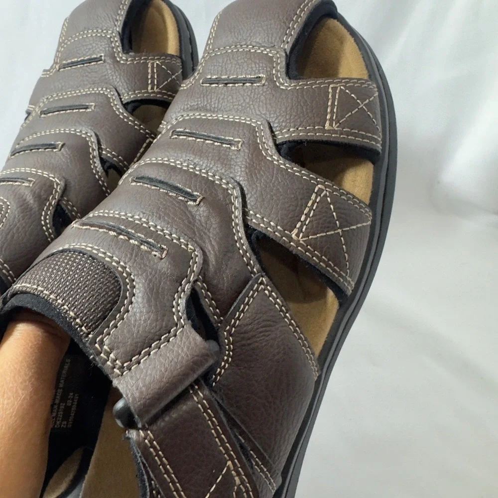 Dockers Mens Fisherman Sandals Brown Adjustable Strap MemoryFoam Comfort Size 8M